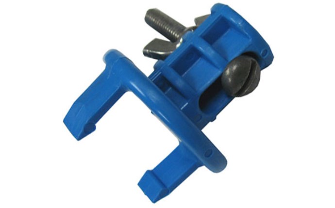 Caretaker 3-17-8 Plastic Head Removal Tool side view showing two prongs