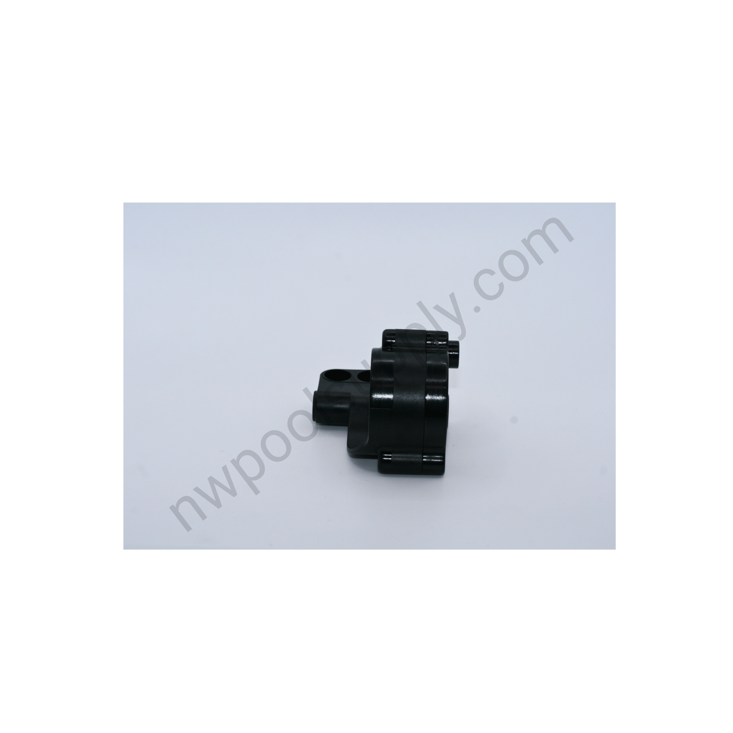 Hayward Left Drive Kit for TracVac | HSXTV108 drive closeup